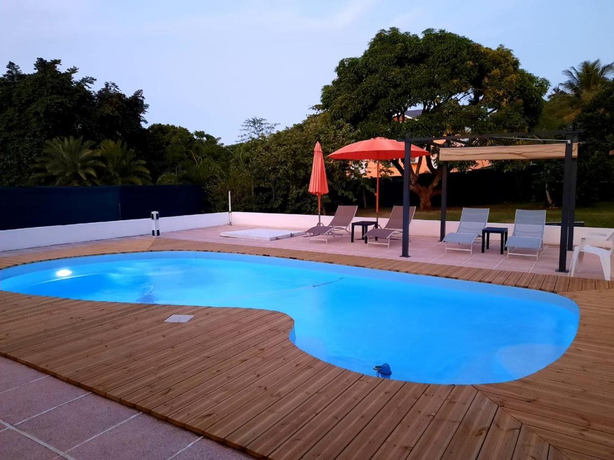 Tropical Dream - Gite Touristique - 4Adultes Et 3Enfants Baie-Mahault Εξωτερικό φωτογραφία